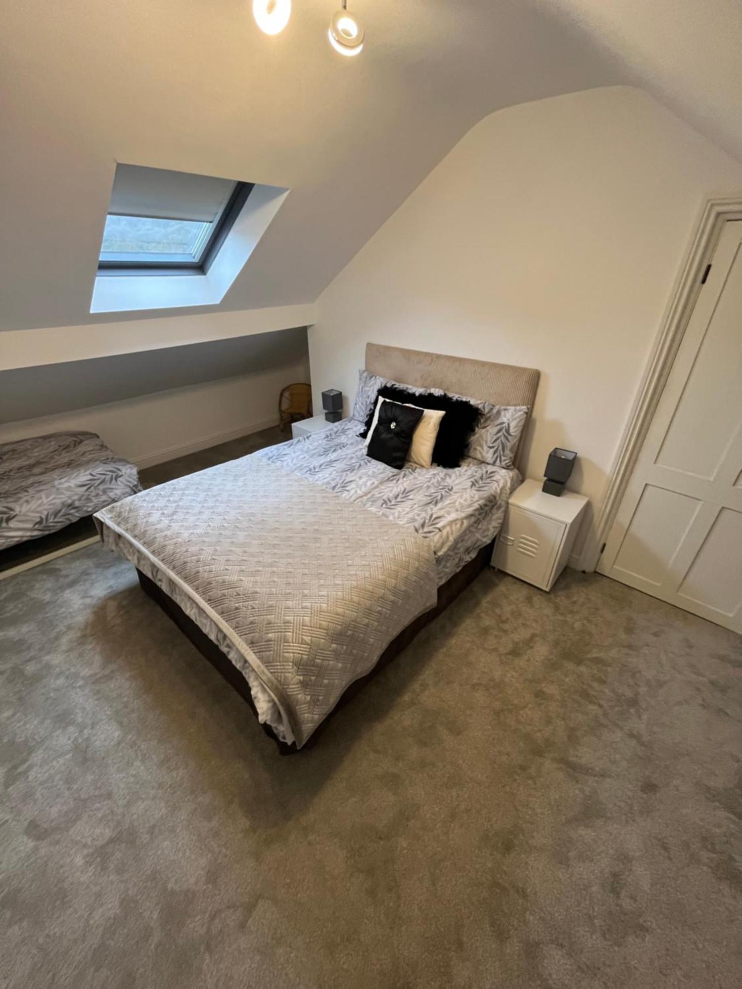 Wolf Hollow, Sleeps 4 Plus 2, Buxton Town Centre Exterior foto